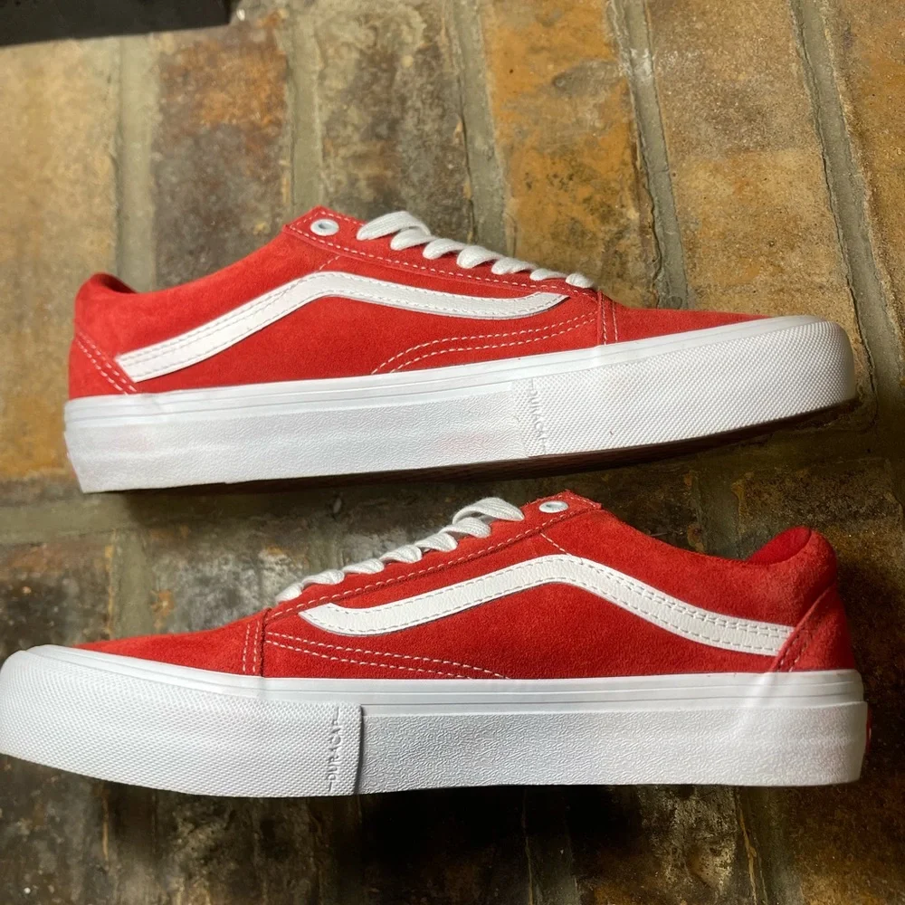 Vans - Picture 2 of 4